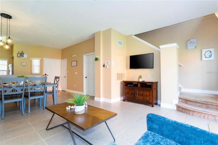 Image No.26-3 Bed Townhouse for sale