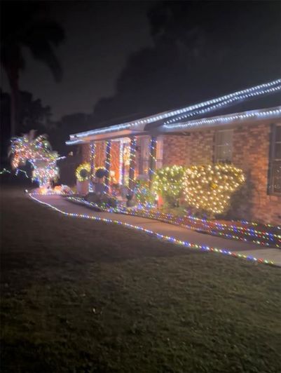 Image No.10-3 Bed Property for sale