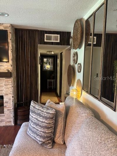 Image No.32-3 Bed Property for sale