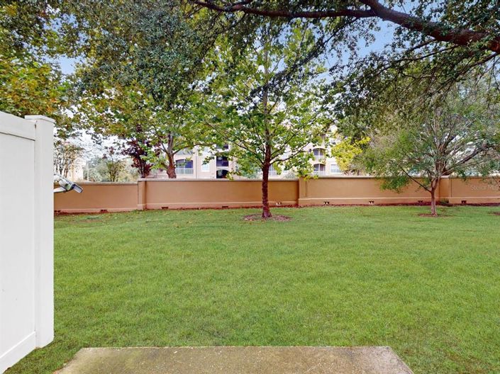 Image No.23-3 Bed Townhouse for sale