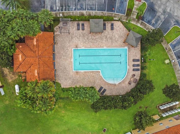 Image No.28-3 Bed Townhouse for sale