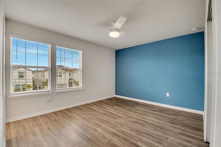 Image No.53-8 Bed Property for sale