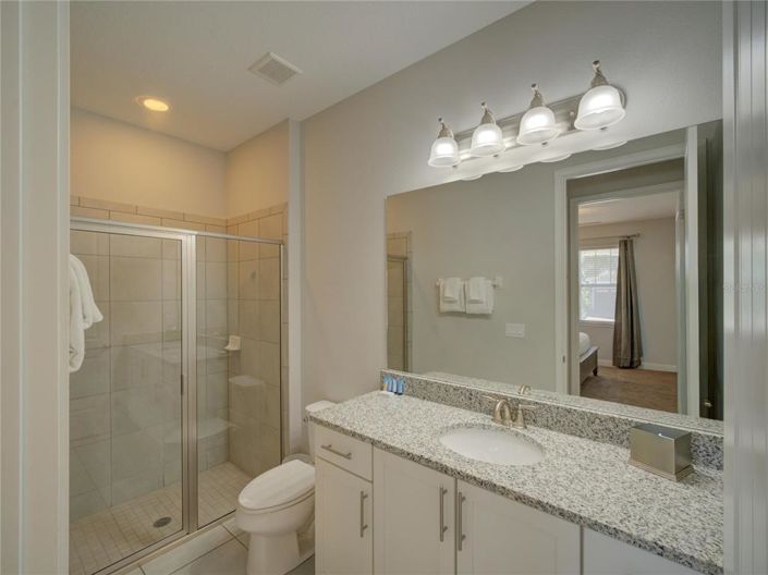 Image No.18-8 Bed Property for sale