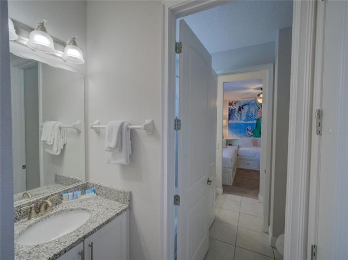 Image No.37-8 Bed Property for sale