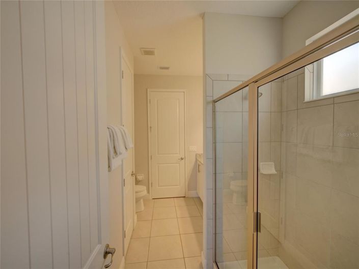 Image No.42-8 Bed Property for sale