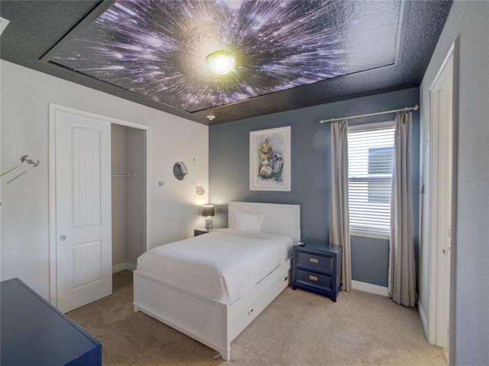 Image No.44-8 Bed Property for sale