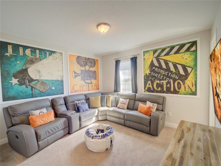 Image No.49-8 Bed Property for sale