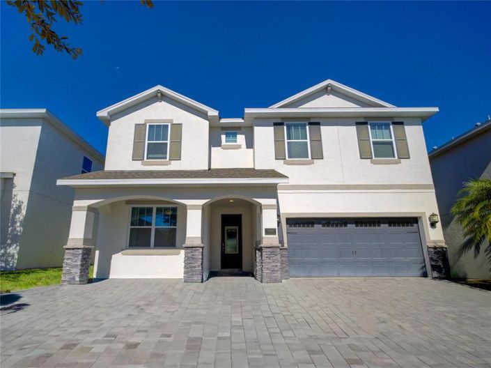 Image No.5-8 Bed Property for sale