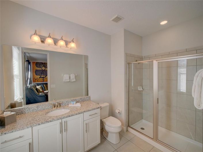 Image No.51-8 Bed Property for sale