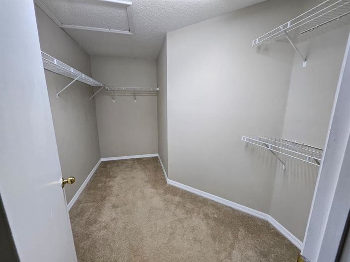 Image No.14-5 Bed Property for sale