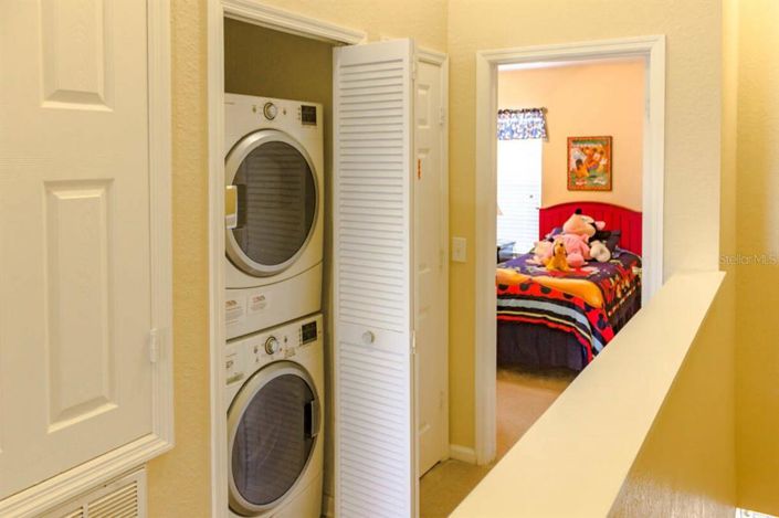 Image No.12-3 Bed Townhouse for sale