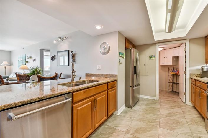 Image No.7-2 Bed Property for sale