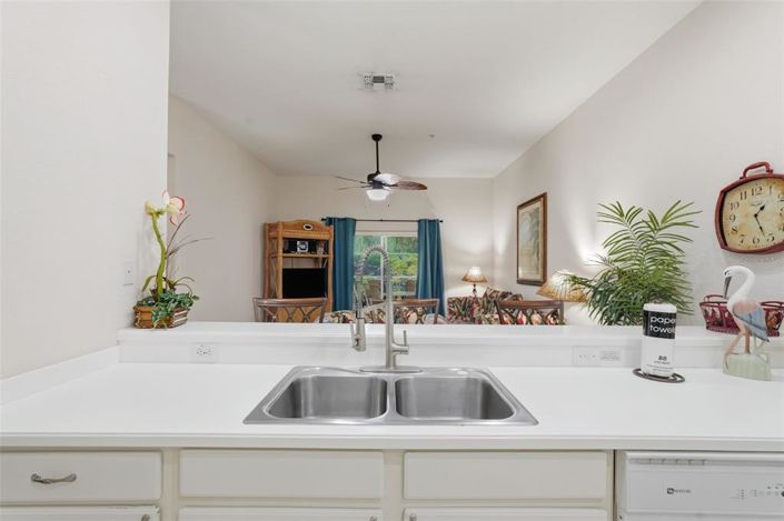 Image No.18-2 Bed Property for sale