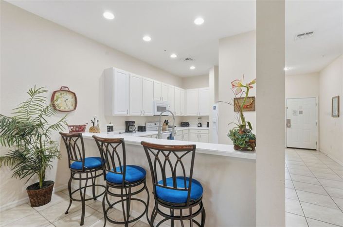 Image No.19-2 Bed Property for sale