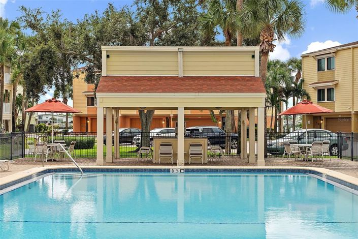 Image No.38-3 Bed Property for sale