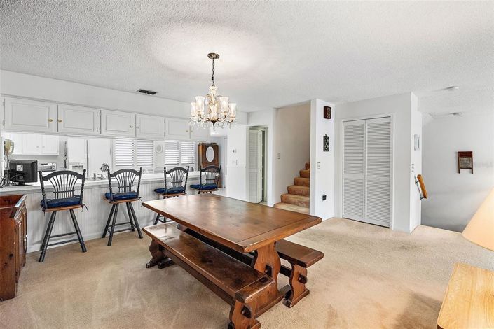 Image No.8-3 Bed Property for sale