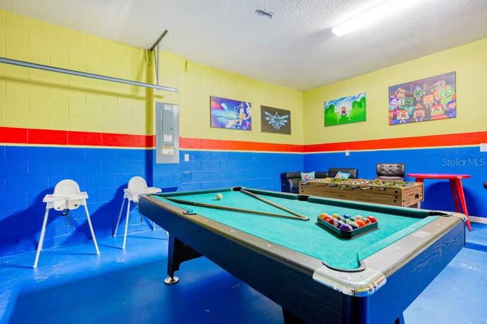 Image No.14-10 Bed Property for sale