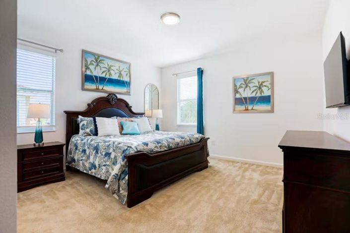 Image No.30-10 Bed Property for sale