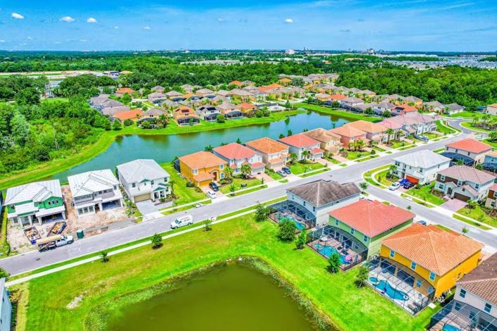 Image No.43-10 Bed Property for sale