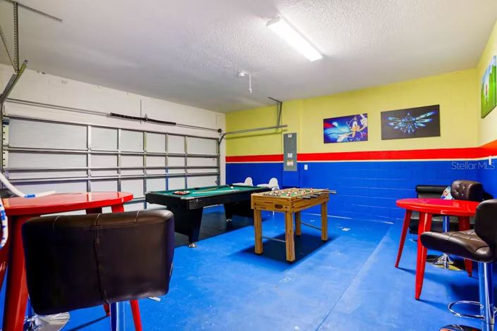 Image No.6-10 Bed Property for sale