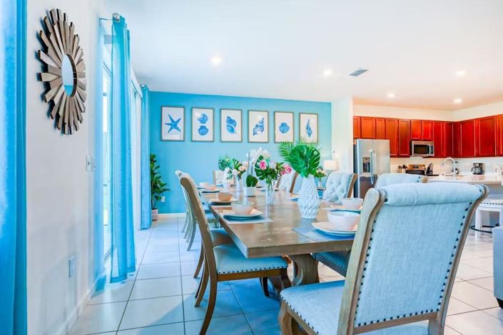 Image No.9-10 Bed Property for sale