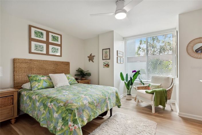 Image No.21-2 Bed Property for sale