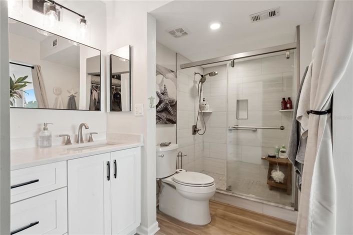 Image No.36-2 Bed Property for sale