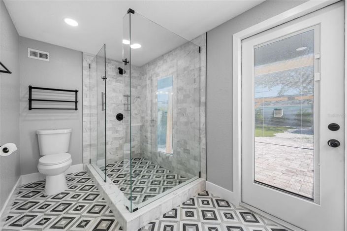 Image No.17-2 Bed Property for sale