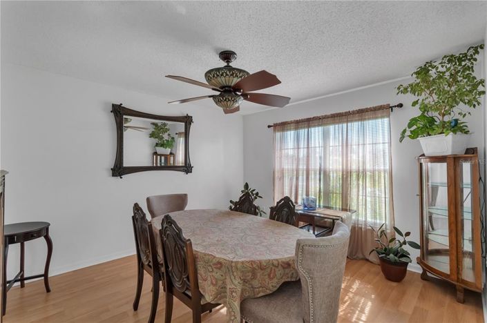 Image No.11-3 Bed Property for sale