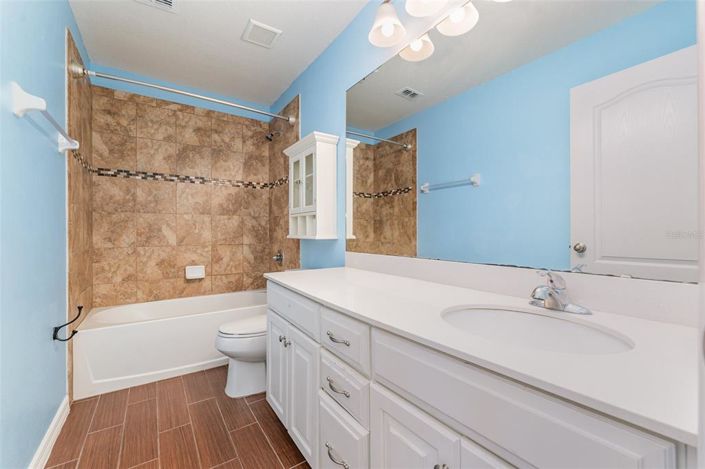 Image No.24-4 Bed Property for sale