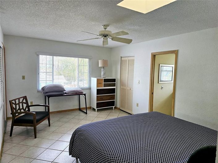 Image No.23-3 Bed Property for sale