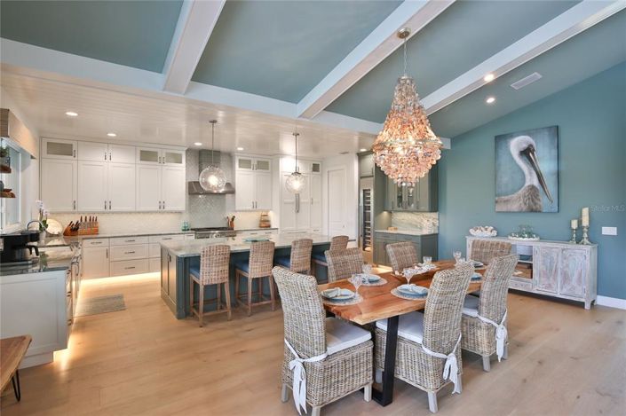 Image No.13-4 Bed Property for sale