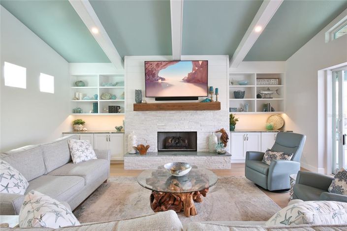 Image No.9-4 Bed Property for sale