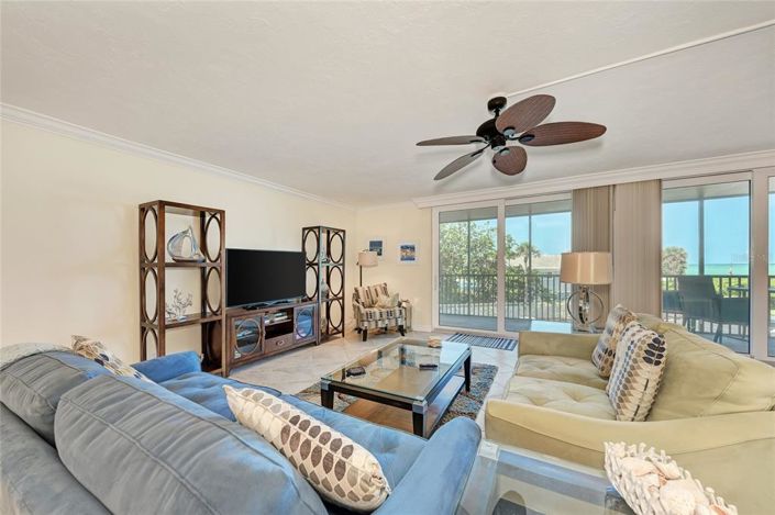 Image No.16-2 Bed Property for sale