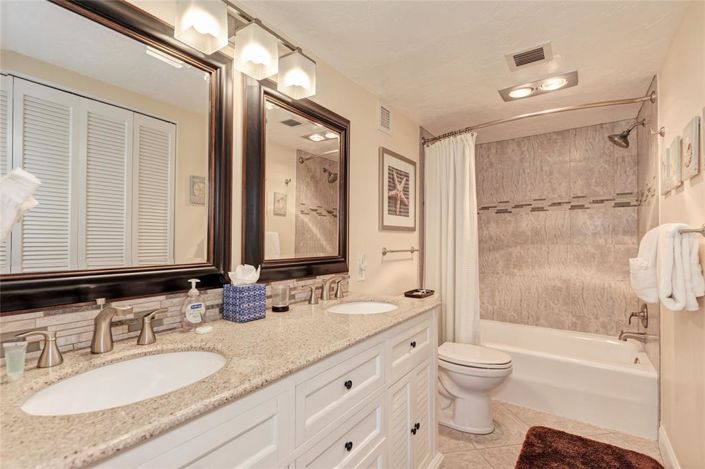 Image No.37-2 Bed Property for sale