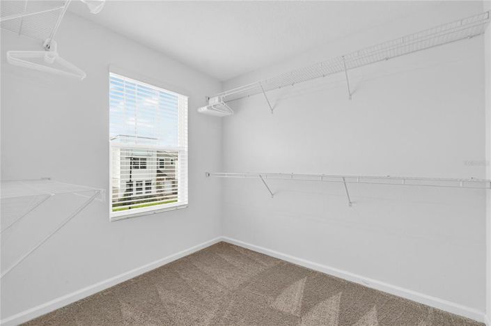 Image No.27-4 Bed Townhouse for sale