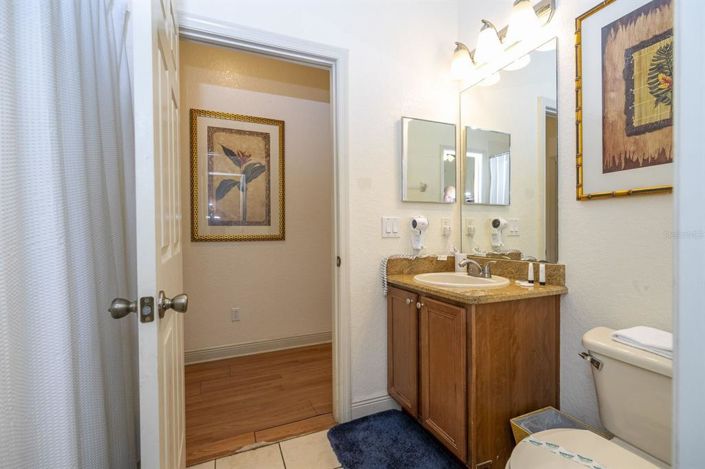 Image No.33-4 Bed Townhouse for sale