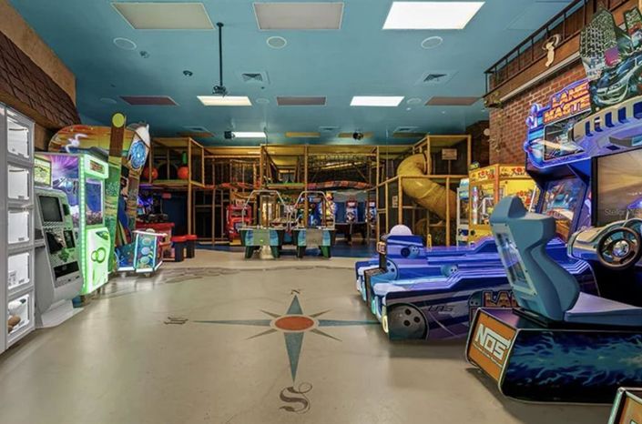 Image No.41-4 Bed Townhouse for sale