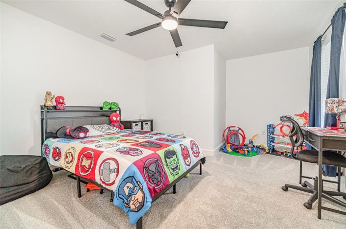 Image No.19-3 Bed Property for sale