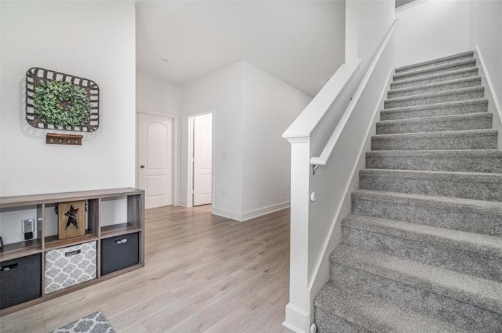 Image No.2-3 Bed Property for sale