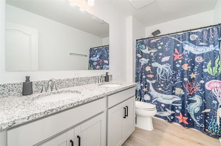 Image No.21-3 Bed Property for sale