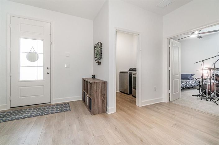 Image No.24-3 Bed Property for sale