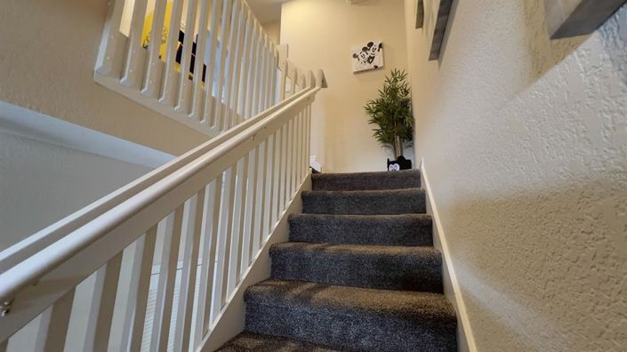 Image No.13-4 Bed Townhouse for sale