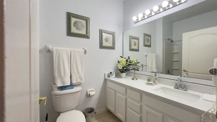 Image No.17-4 Bed Townhouse for sale