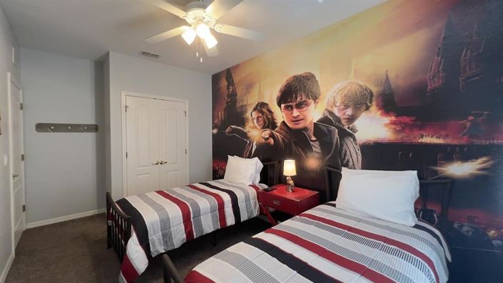 Image No.20-4 Bed Townhouse for sale