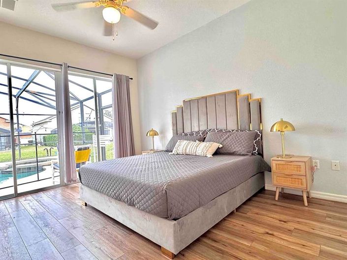 Image No.10-5 Bed Property for sale