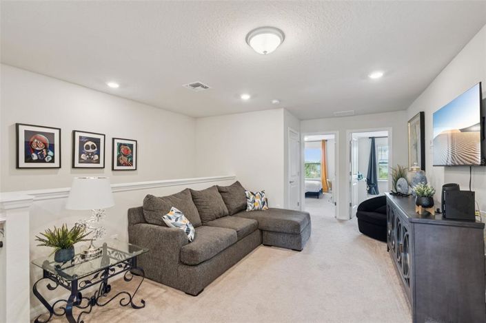 Image No.12-5 Bed Townhouse for sale