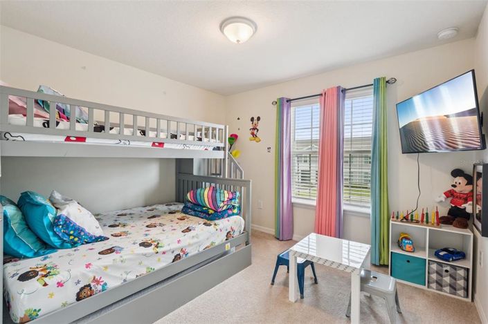 Image No.22-5 Bed Townhouse for sale