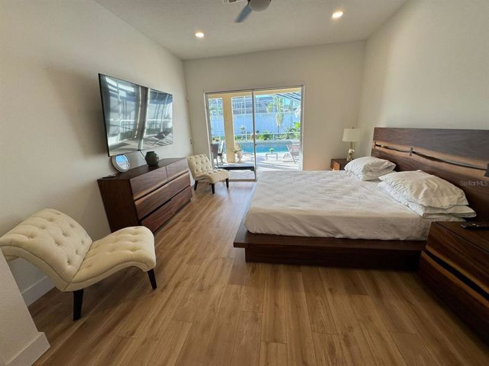 Image No.23-4 Bed Property for sale