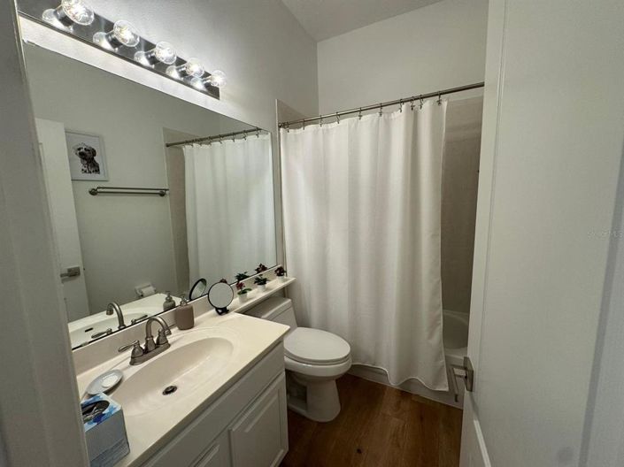 Image No.9-4 Bed Property for sale